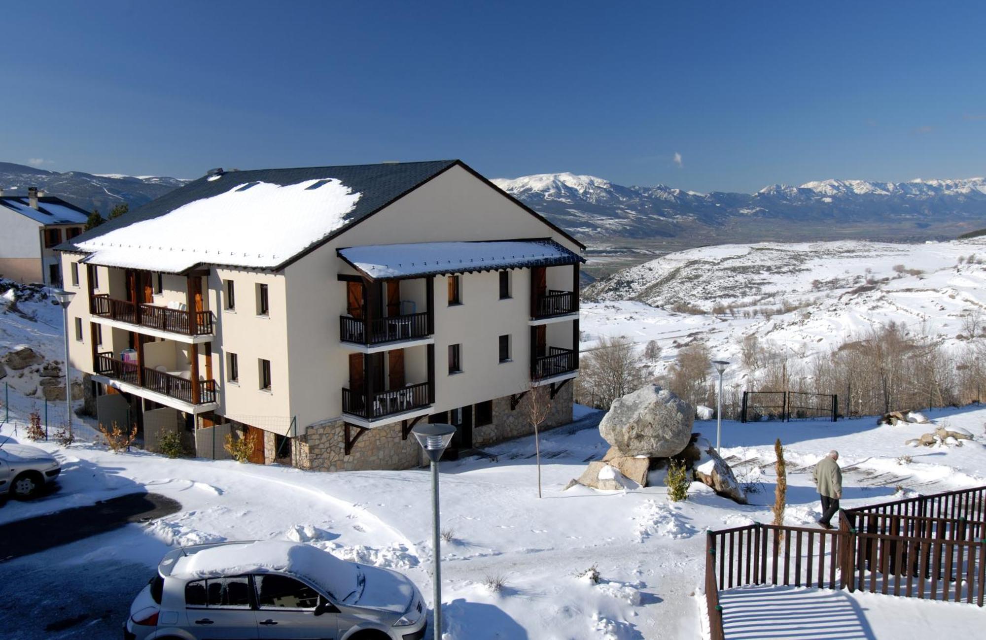 Residence Odalys Mille Soleils Font-Romeu-Odeillo-Via Екстериор снимка