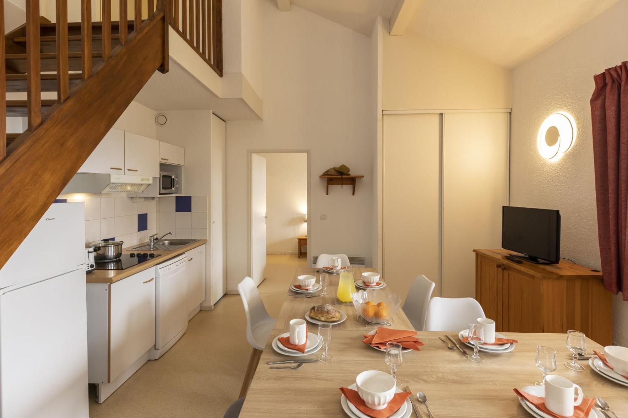 Residence Odalys Mille Soleils Font-Romeu-Odeillo-Via Екстериор снимка