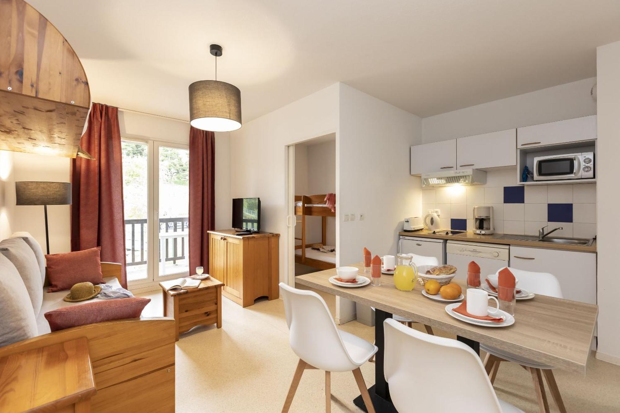 Residence Odalys Mille Soleils Font-Romeu-Odeillo-Via Екстериор снимка