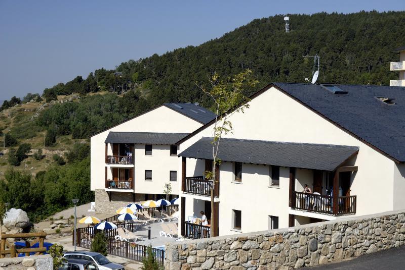 Residence Odalys Mille Soleils Font-Romeu-Odeillo-Via Екстериор снимка